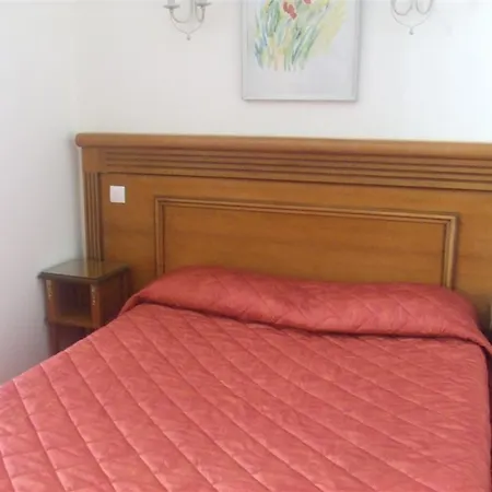Courtonne Hotel